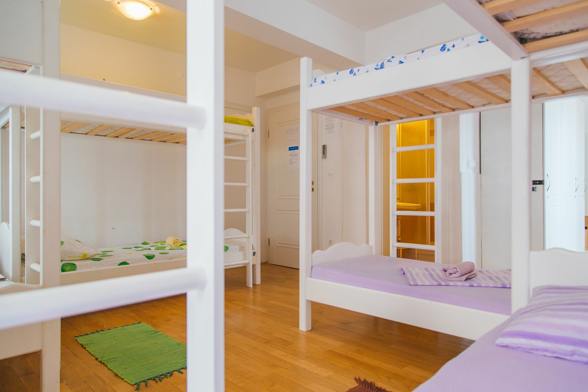 הוסטל חוואר Cheap Sleep Marinero (Adults Only) מראה חיצוני תמונה